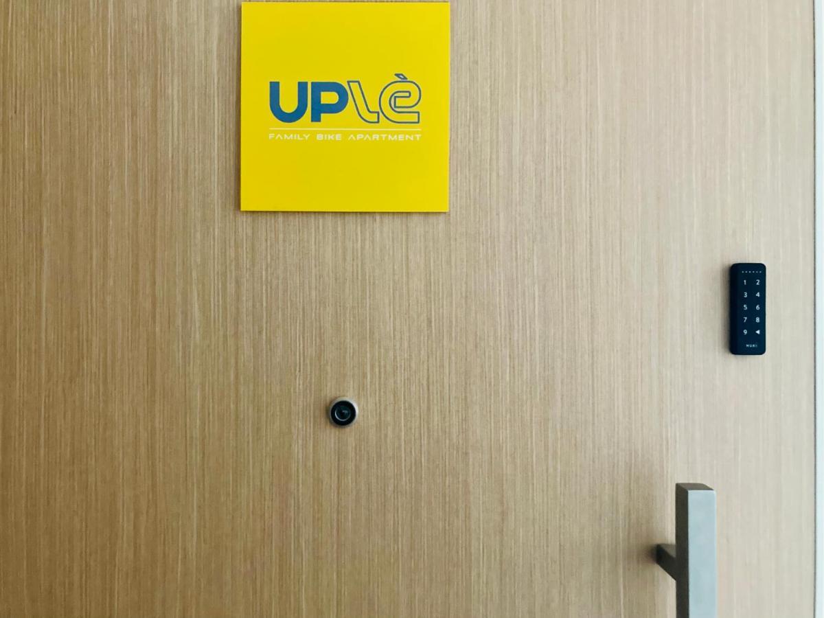Uple Family Bike Apartment Лече Екстериор снимка