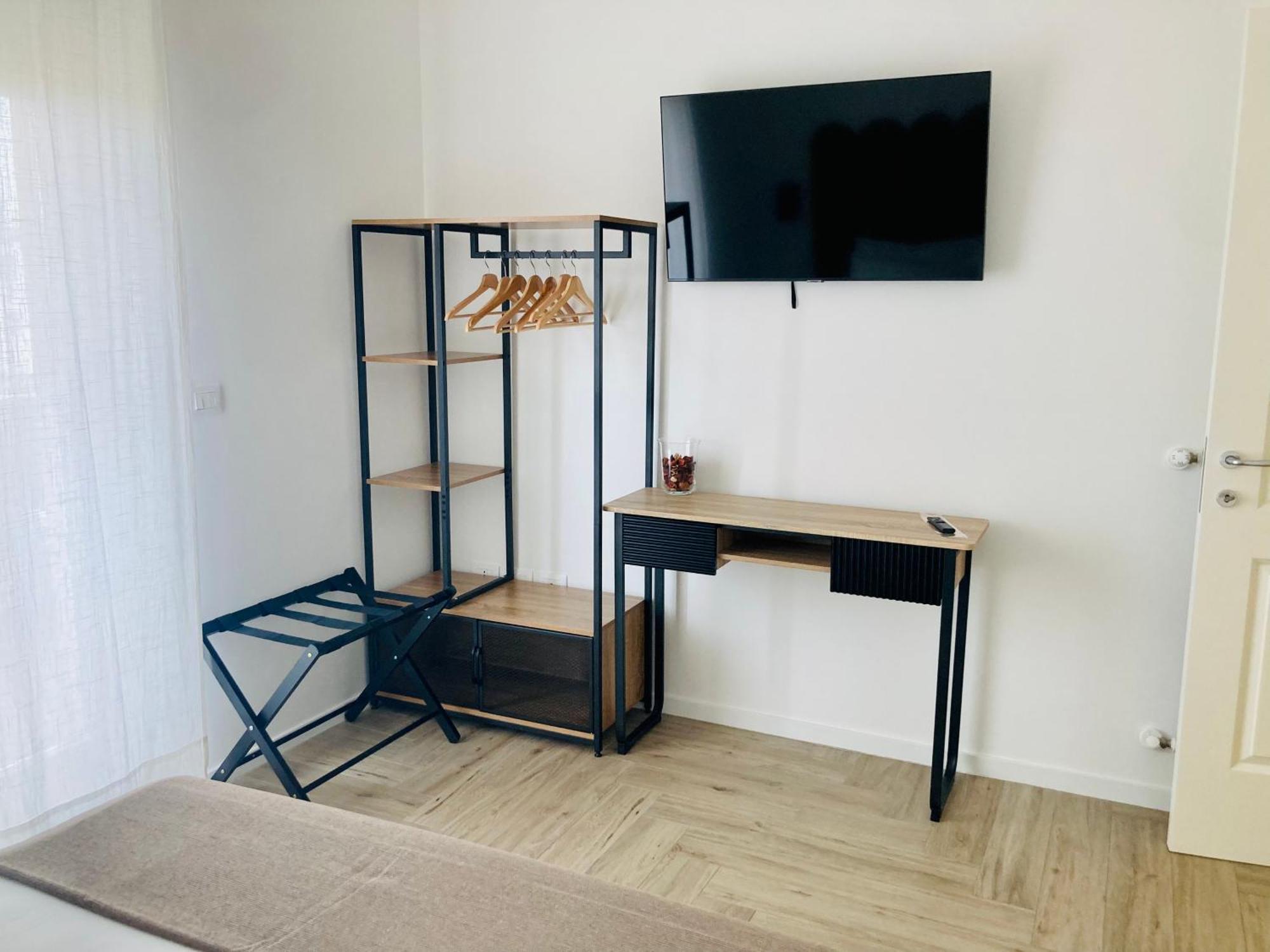 Uple Family Bike Apartment Лече Екстериор снимка